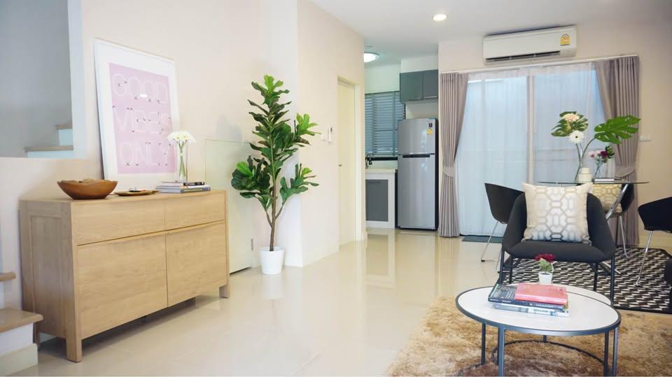 MTR111 ให้เช่าทาวน์โฮม 3 ชั้น บ้านกลางเมือง พระราม 9-รามคำแหง ซอยรามคำแหง 39 ใกล้ SISB, KIS (ฝรั่งเศส), รร.บดินทรเดชา 3