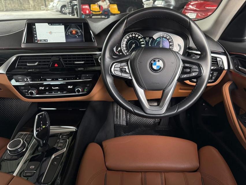 Bmw 530e 2.0Elite hybrid ปี19 รูปที่ 11