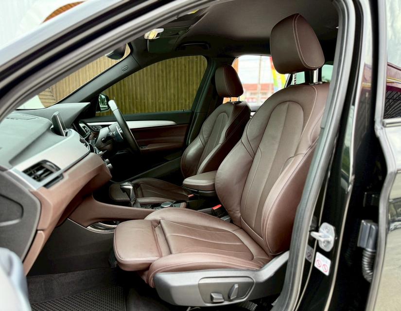 ปี 2019 BMW X1, 2.0 sDrive20d M SPORT โฉม F48 ปี16-23 สีดำ เครื่องยนต์ดีเซล 7