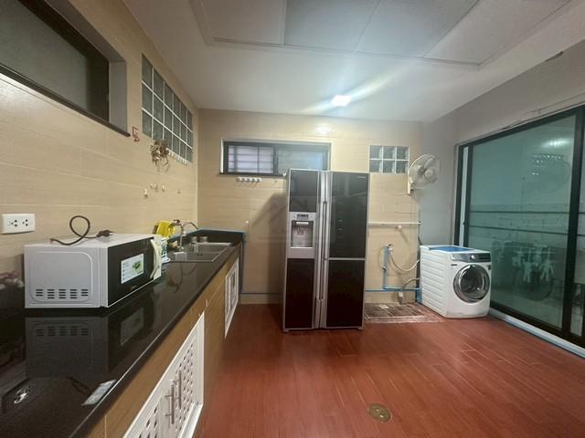 ให้เช่าทาวน์โฮม 3 ชั้น 3 ห้องนอน โครงการอีโค สเปซ บางนา-วงแหวน Eco Space Bangna-Wongwaen พร้อมเข้าอยู่ 6