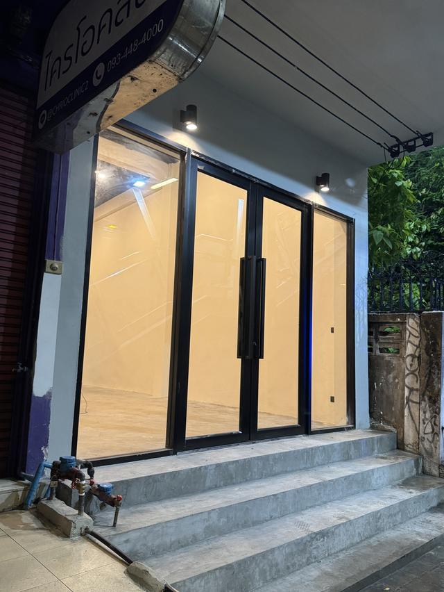 BTS ปุณณวิถี! ให้เช่า ตึกแถว/อาคารพาณิชย์ 4.5 ชั้น รีโนเวทใหม่ (พื้นที่ 450 ตร.ม.) เหมาะทำ ธุรกิจ/ออฟฟิศ/โชว์รูม สุขุมวิท 101/1 (ป้ายโฆษณาฟรี 2 จุด) 2