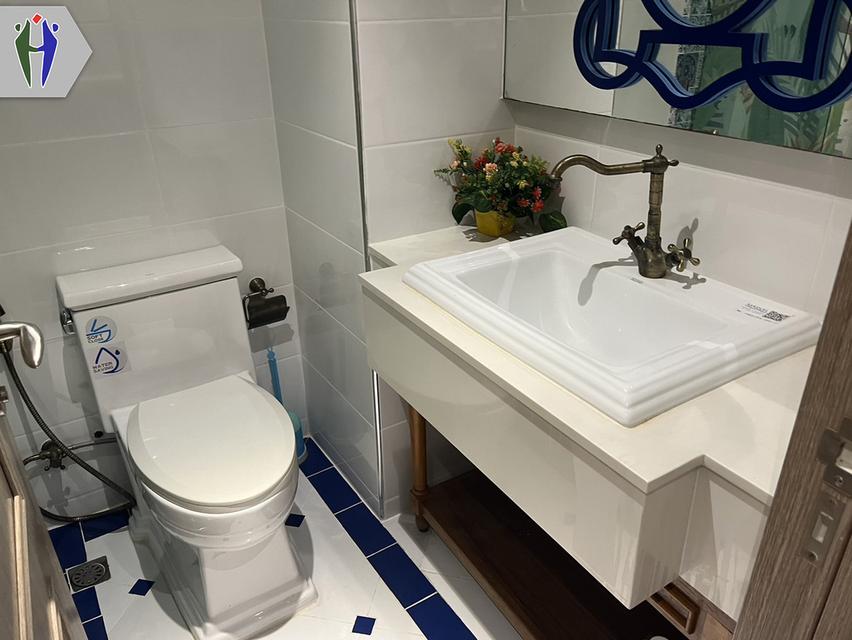 คอนโดให้เช่า เซเว่นซี2 นาจอมเทียน 1ห้องนอน • ขนาด 35 ตารางเมตร 1 ห้องนอน 1 ห้องน้ำ • 2 เครื่องปรับอากาศ, ตู้เย็น • ระเบียง พร้อมเฟอร์นิเจอร์ครบชุด • 9