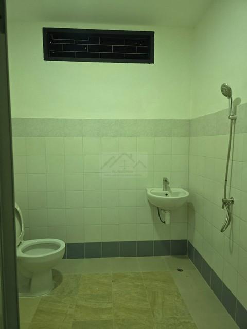 ให้เช่าโกดัง พร้อมออฟฟิศสร้างใหม่ 100 ตร.ว. (400 ตร.ม.) ถนนกรุงเทพกรีฑา 35 ใกล้ทางด่วน ใกล้สุวรรณภูมิ 6