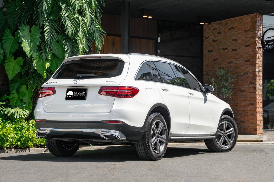 “Mercedes-Benz GLC220d 4matic Offroad”  ปี 2019  [𝙒𝘼𝙍𝙍𝘼𝙉𝙏𝙔 เครื่องยนต์ 2 ปี] ✅ทุกคัน Service น้ำมันเครื่อง ใส้กรอง ฟรี 1 ครั้ง 2