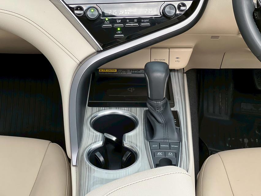 ปี 2019 TOYOTA CAMRY, 2.5 HV โฉม ปี18-24 สีน้ำตาล เบนชิน+ไฮบริด มือเดียวป้ายแดง 11