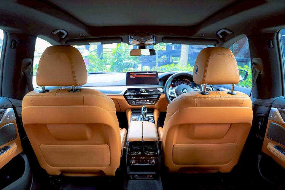 BMW 630i GT Lci M-sport รูปที่ 12