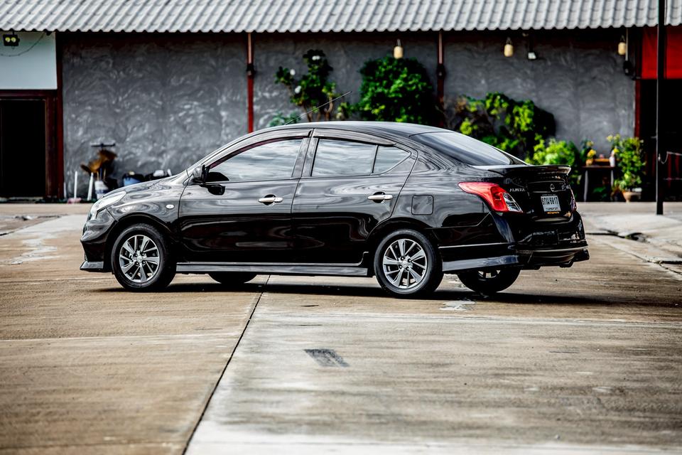 Nissan Almera 1.2 E Sportech ปี 2017 สีดำ มือเดียวป้ายแดง เกียร์ออโต้   8