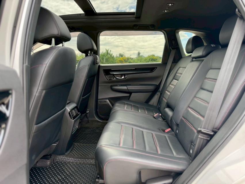 NEW Honda CR-V e:HEV RS 4WD  TOP. สีขาว  ปี 2023. ไมล์ 47,xxx km 18