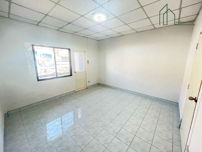 ทาวน์เฮ้าส์ 2 ชั้น ม.เทพารักษ์ กม.25 บางบ่อ 4