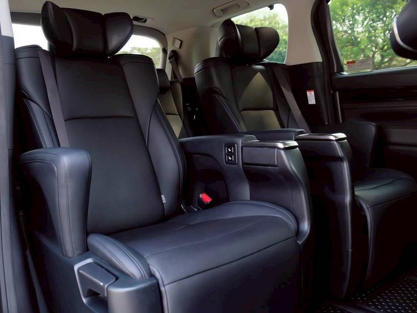 รหัสรถ PR3003 Toyota Vellfire 2.5 ZG Edition ปี 2019 10