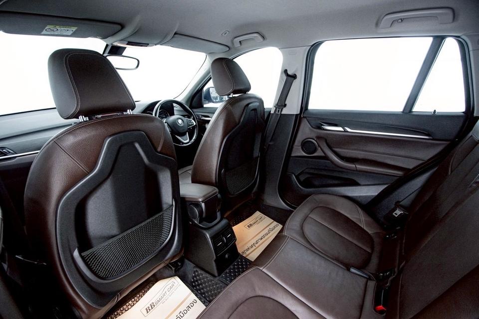 รหัสรถ 1D902 BMW X1.  SDRIVE18I 1.5 XLINE 5