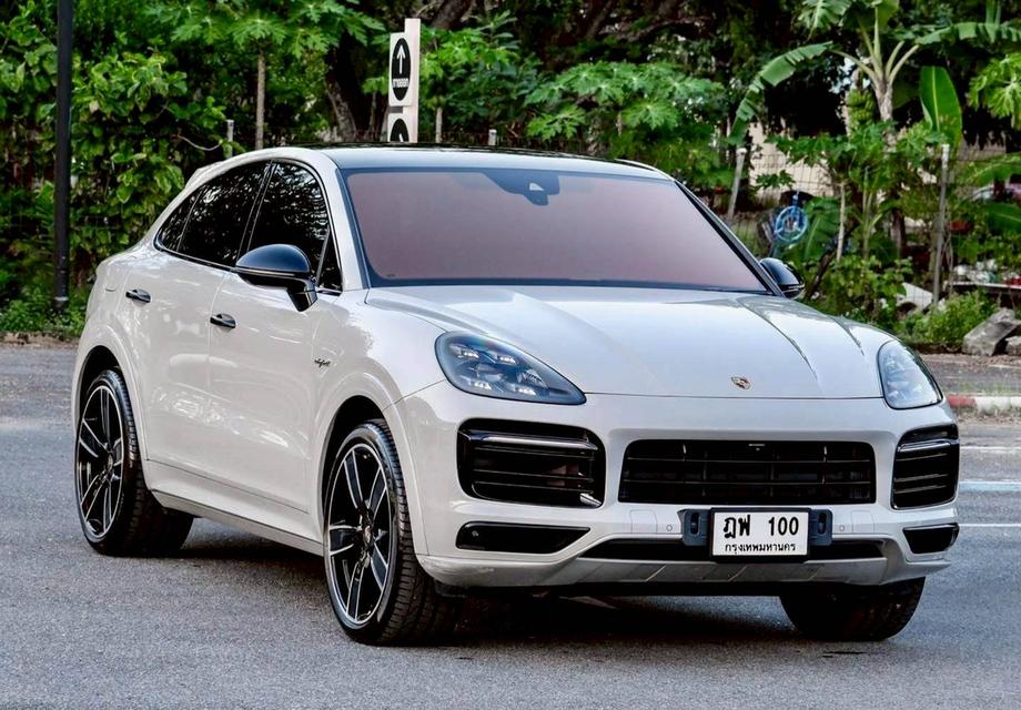 Cayenne E-Hybrid Coupe Sport Package