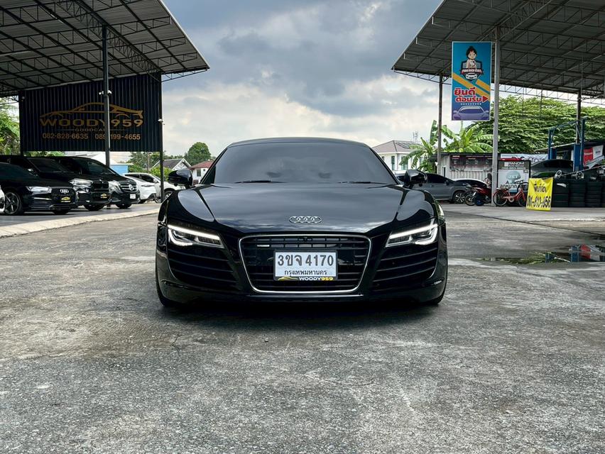 Audi R8 V8 FSI Coupe รถปี 2011