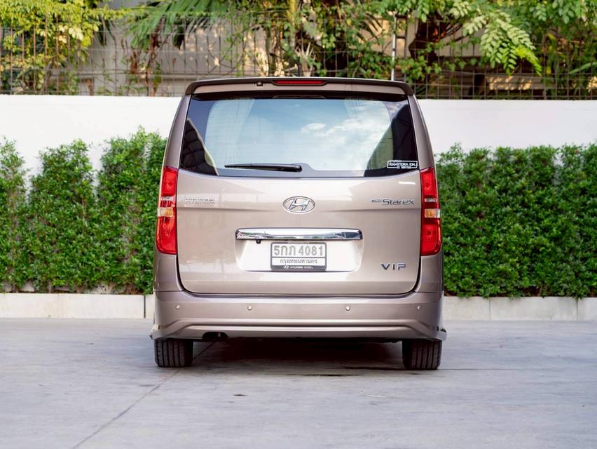 Hyundai H1 Grand Starex VIP ปี 2016 ประกันเครื่องเกียร์3ปี 30,000 km. 8