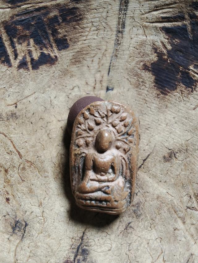 พระเครื่องหลายรุุ่นหลายราคา รูปที่ 14