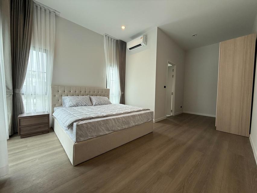 Luxury Family House for Rent Setthasiri Bangna KM10 20