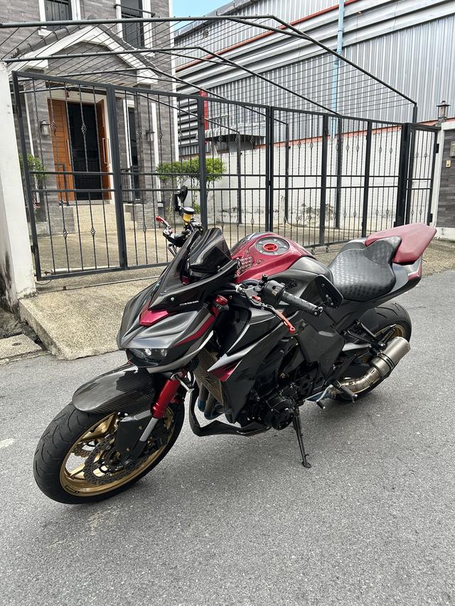 z1000 ปี 2016