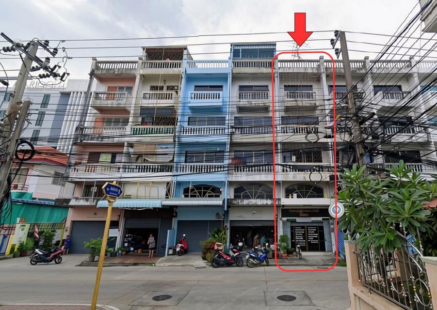 ขายอาคารพาณิชย์ 4.5 ชั้น 15.7 ตร.วา ใกล้ BTS สำโรง (แค่ 1 กม.) สำโรงเหนือ เมืองสมุทรปราการ เหมาะทำสำนักงาน โชว์รูม คลังสินค้า ค้าขายทุกประเภท 1
