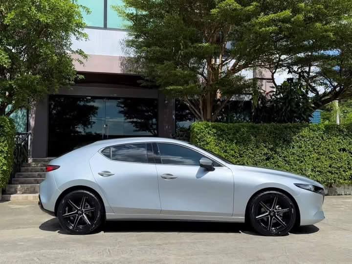 รีบขาย Mazda 3 4