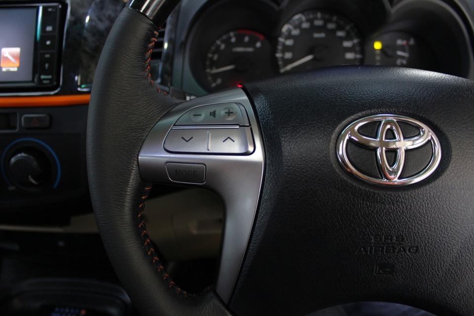 รหัสรถ JRS811 Toyota Vigo Champ TRD ปี 2014 16