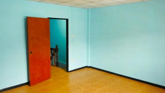 ให้เช่าทาวน์เฮ้าส์ 2 ชั้น 18 ตร.วา. 145 ตร.ม. รร.แก้วอินทร์สุธาอุทิศ 600 ม.3 นอน 2 น้ำ MRT ตลาดบางใหญ่ 1.3 กม. 5