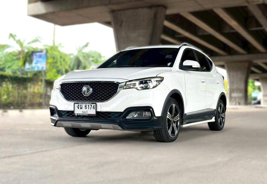 2018 Mg ZS 1.5X Sunroof รถสวยมือเดียวพร้อมใช้