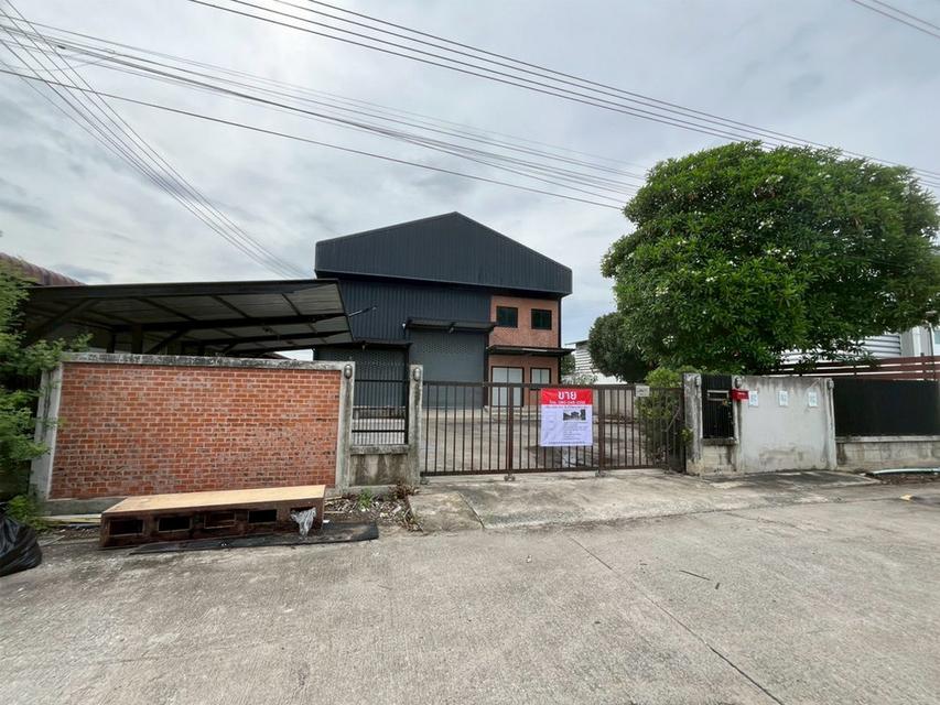 ขายโกดัง ลาดหลุมแก้ว ปทุมธานี 200 ตร.วา ในโครงการ FC factory มีใบอนุญาติโรงงาน ลำดับที่ 64 1