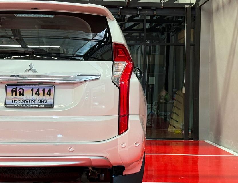 2018 MITSUBISHI PAJERO 2.4 GT PREMIUM รถมือเดียวออกป้ายแดง รถวิ่งน้อย ประวัติศูนย์ครบ ไม่เคยมีอุบัติเหตุครับ 9