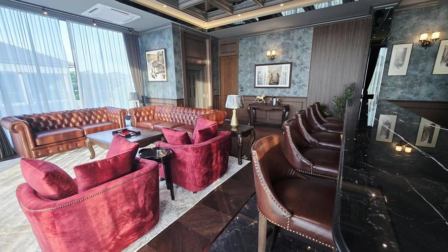 U1418 ให้เช่าบ้านเดี่ยว 3 ชั้น หมู่บ้านกลางเมือง เดอะ อิดิชั่น บางนา Baan Klang Muang The Edition Bangna บ้านหรูพร้อมเฟอร์ครบ ทำเลดีเดินทางสะดวกเข้าออ 6