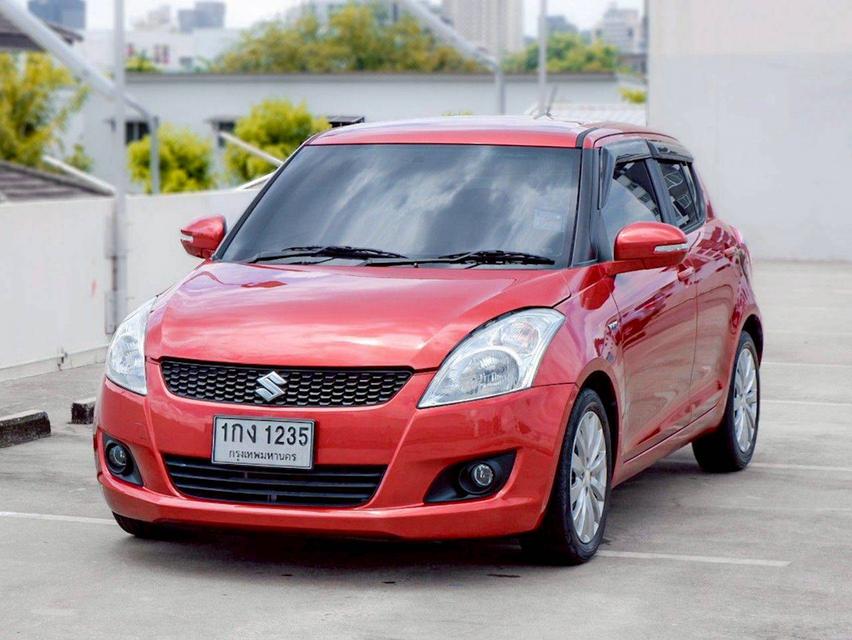 Suzuki Swift 1.25 GLX เกียร์ Auto สีส้ม ปี 2012 (ตัวท็อป)