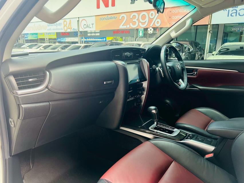 รหัสรถ NP5012 รถรุ่น : TOYOTA FORTUNER 2.8 TRDปี : 2018 6