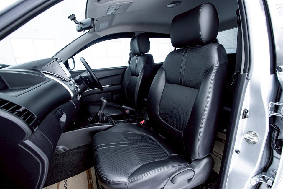 รหัสรถ 1D238 MITSUBISHI TRITON DOUBLE CAB 2.4 GLS PLUS เบนซินLPG 2013