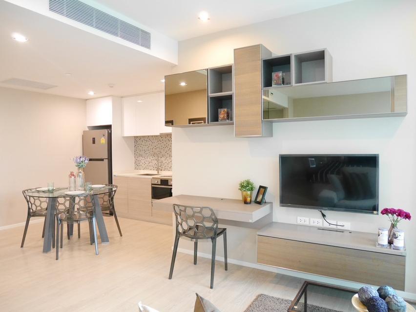 THE ROOM SUKHUMVIT 21 (ASOKE) 5