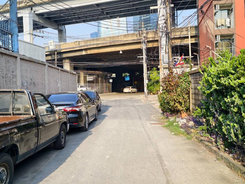 ขายที่ดินพร้อมสิ่งปลูกสร้างบ้าน 3 หลัง ภายในบ้าน208 ตรว. 2