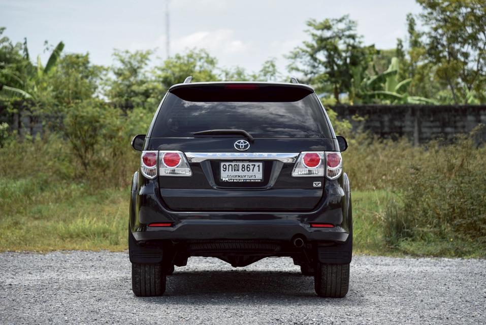 รหัสรถ CBL8671 TOYOTA FORTUNER 2.5 V AT 2014