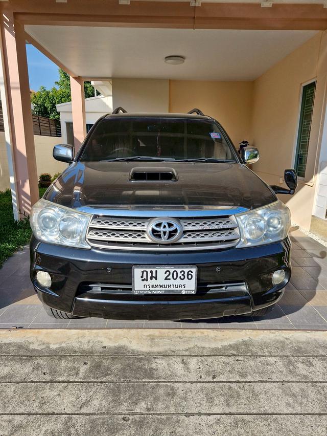 รถยนต์ toyota fortuner