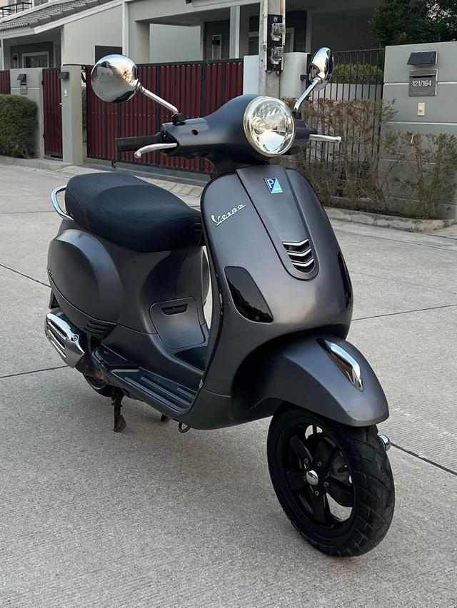 Vespa LX 125 ปี 2019 สีสวยใหม่พร้อมใช้งาน มือ 2