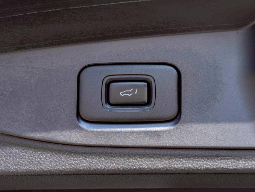 Isuzu MU-X 3.0 Ultimate 4WD ปี 2022 รูปที่ 10