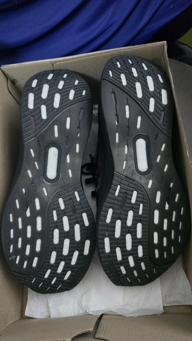 รองเท้า adidas ultra boost 5 สีดำ รูปที่ 2