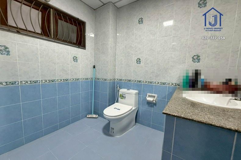 ขายบ้านเดี่ยว 2 ชั้น หมู่บ้าน เค.ซี.พาร์ควิลล์ 2  ซอยเลียบคลองสอง29 ใกล้ทางด่วนกาญจนาภิเษก 11