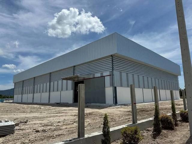 ขายที่ดินพร้อมโกดังเขตอุตสาหกรรมบ้านบึงชลบุรี ที่ดินขนาดใหญ่ 20 ไร่ ผังสีเหลือง พร้อมโรงงาน 2 อาคาร รวมพื้นที่ใช้สอย 5,2 1