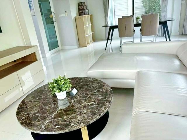 อ่อนนุช 70-1 พัฒนาการ87-107 ARL หัวหมาก 2.6 กม.ให้เช่าเบ้านเดี่ยว 2 ชั้น 4 นอน สุดหรู หลังมุม ติดถนนเมน รร.นนานาชาติชาร์ 7