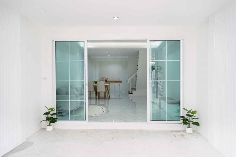 ทาวน์เฮ้าส์หมู่บ้าน บก.ทหารสูงสุด 2