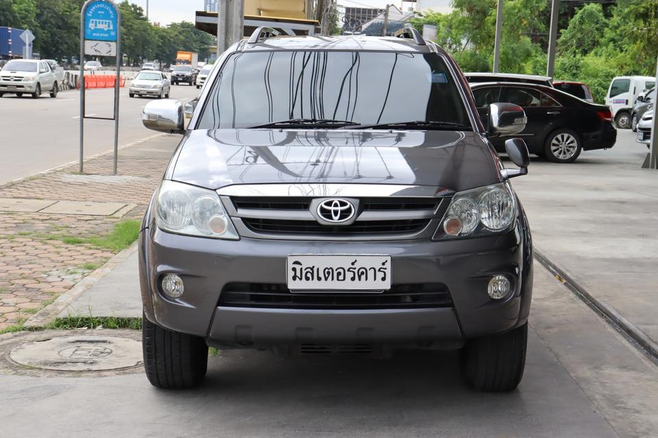 2005 TOYOTA FORTUNER 2.7V 3