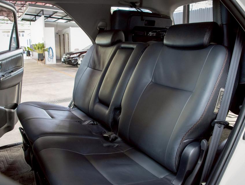 TOYOTA FORTUNER 3.0 TRD Sportivo 4WD ปี 2014 13