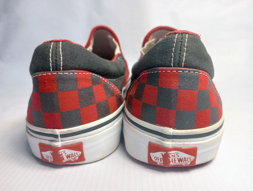 VANS ผ้าใบแบบสวม มือสอง สภาพเหมือนใหม่ จัดส่งฟรี! เก็บปลายทาง