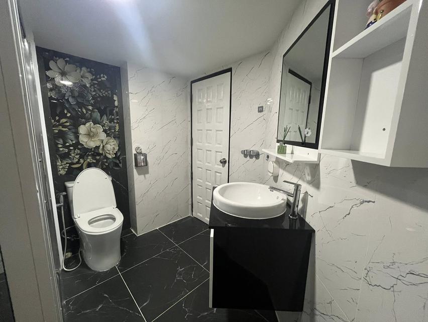 🏙️ คอนโดรีโนเวทใหม่ ให้เช่า ใจกลางนิมมาน | 1 ห้องนอน 9