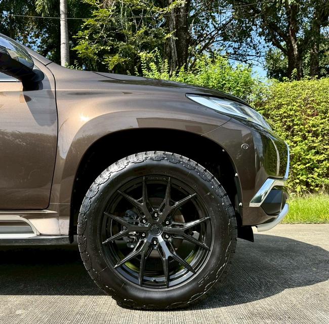 Pajero 2.4 GT Premium NAVI 4WD ปี2015 เจ้าของเดียว