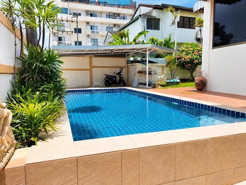For Rent — Single House with Private Pool, Thappraya Soi 5 PattayaSingle house for yearly rent on Thappraya Road Soi 5. Spacious home with pool 2