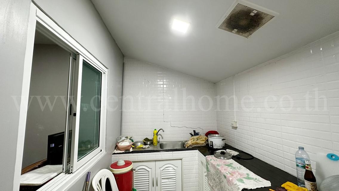 ทาวน์เฮ้าส์ ชั้นเดียว พรธิสาร 5 คลอง 7 ธัญบุรี รีโนเวทใหม่ ราคาถูก 8